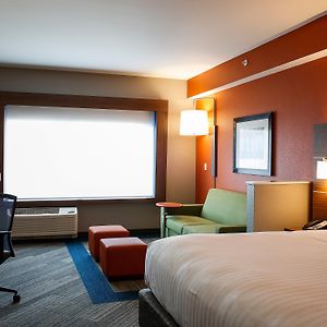 One-Bedroom King Suite
